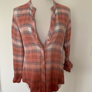 Lightweight button up shirt/blouse